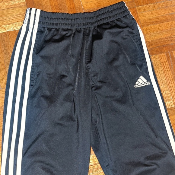 Adidas black with 3 white  stripe joggers size 10/12 Medium - Picture 4 of 5